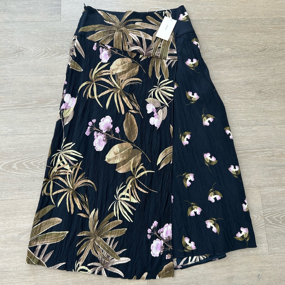 Vince midi wrap skirt floral